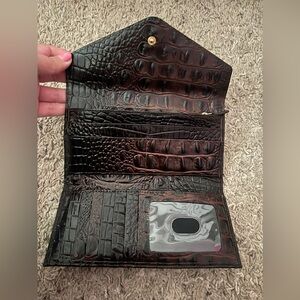Brahmin Veronica Wallet